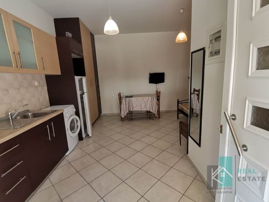 (For Rent) Residential Studio || Fthiotida/Lamia - 28 Sq.m, 1 Bedrooms, 200€ 